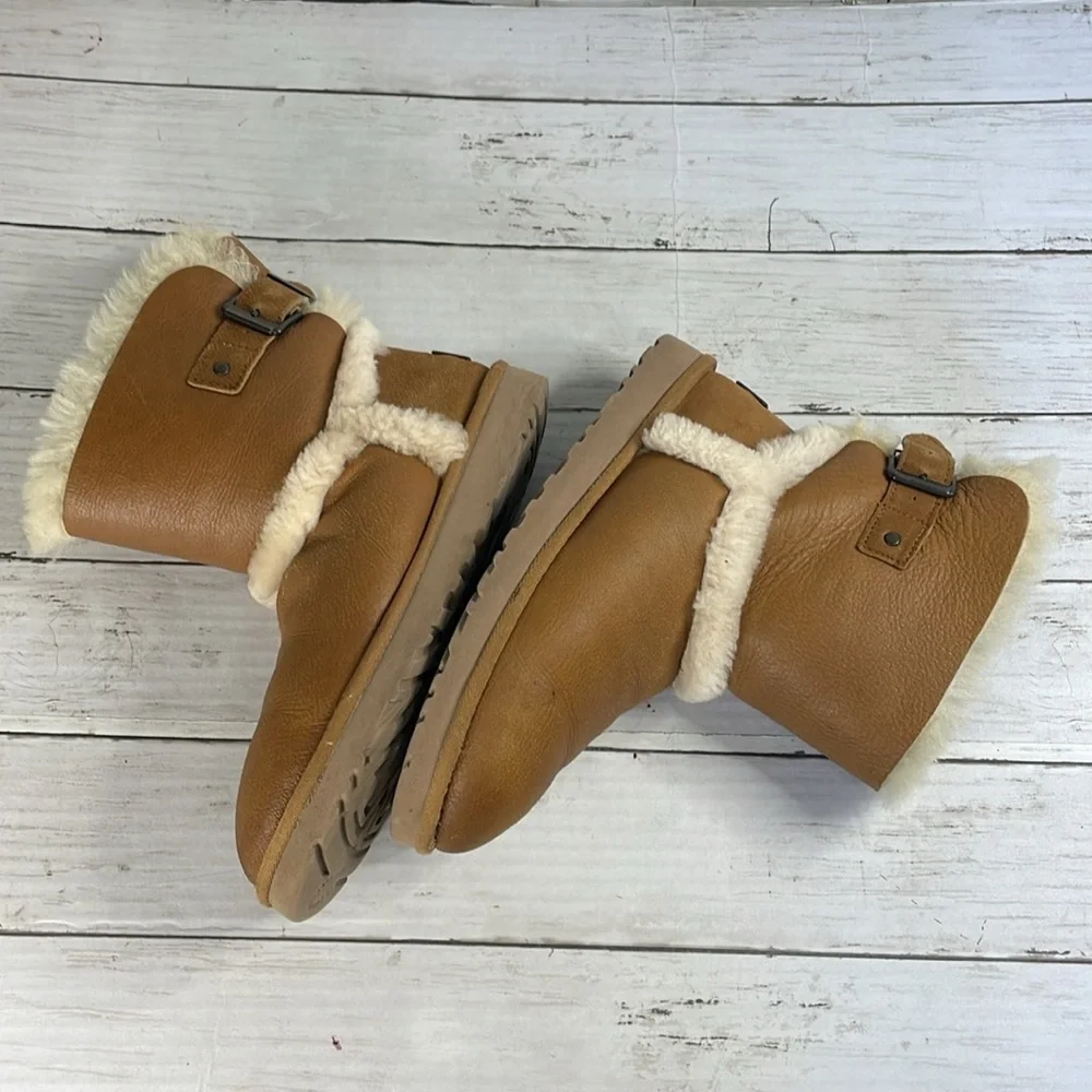 UGG Vintage Chestnut Airhart Boots